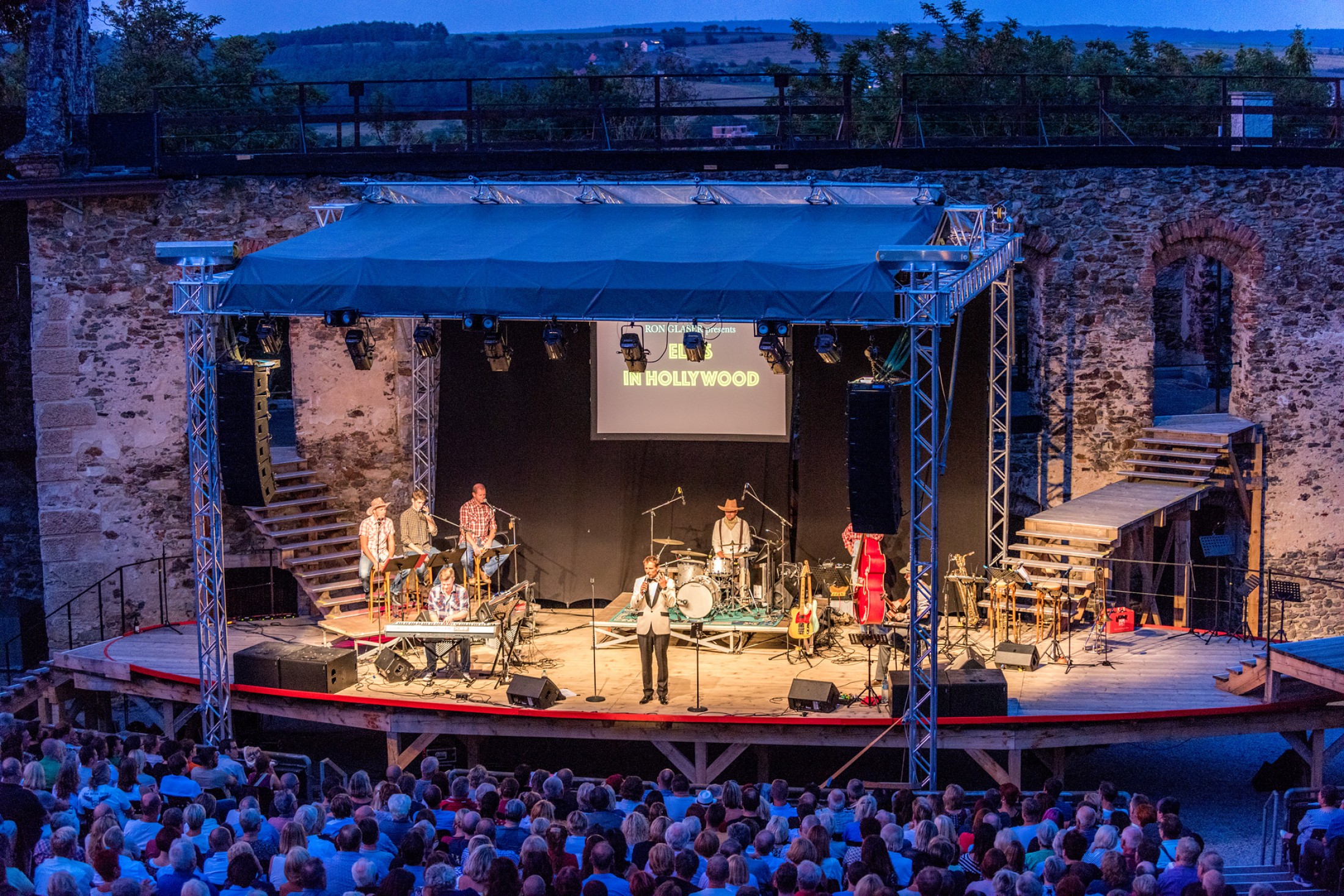 Elvis-Show auf der Burg Gars